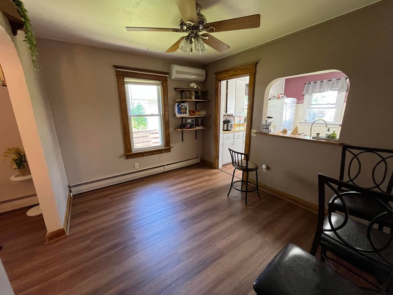 826 W Summer St, Appleton, WI 54914