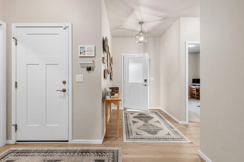 W6529 E Steamboat Ln, Appleton, WI 54115
