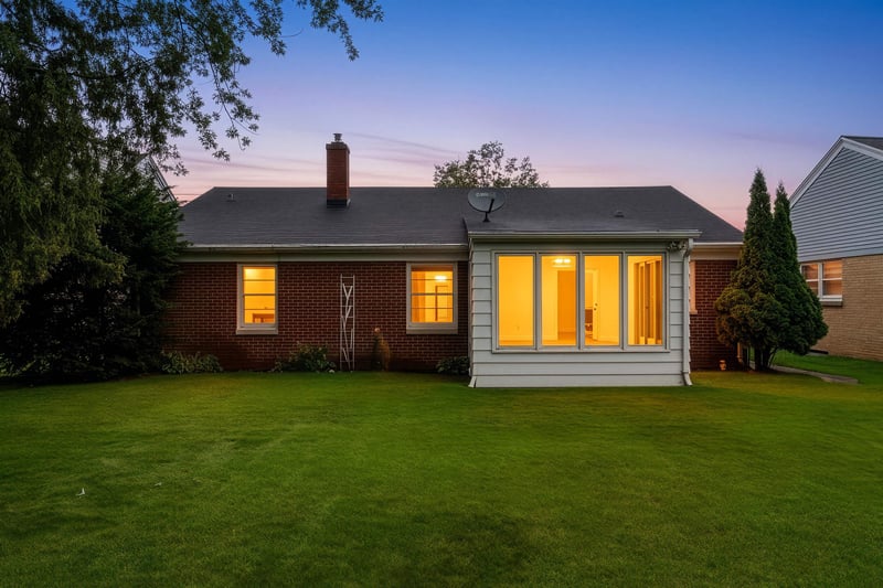 1185 Reed St, Green Bay, WI 54303-3071