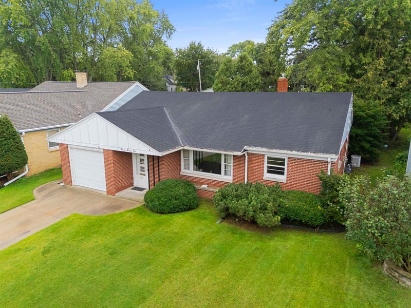 1185 Reed St, Green Bay, WI 54303-3071