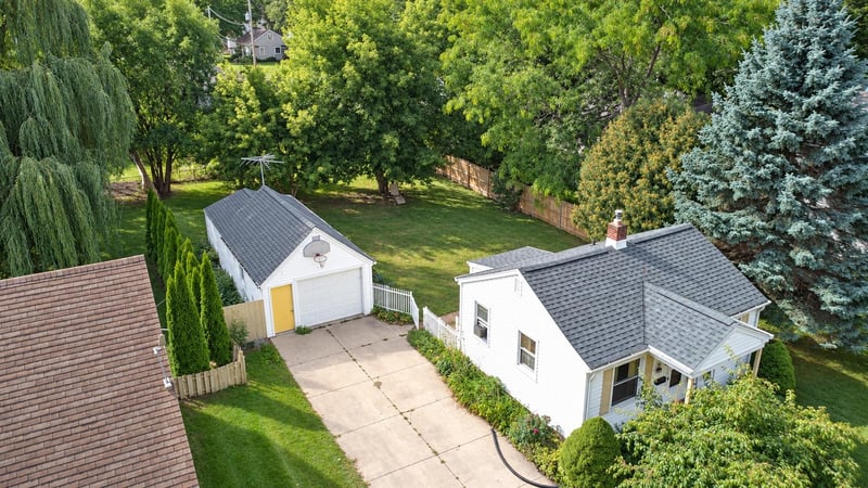217 S Lee St, Appleton, WI 54915