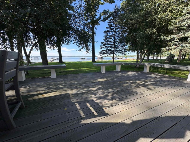 W5843 Sunset Cir, Shawano, WI 54166