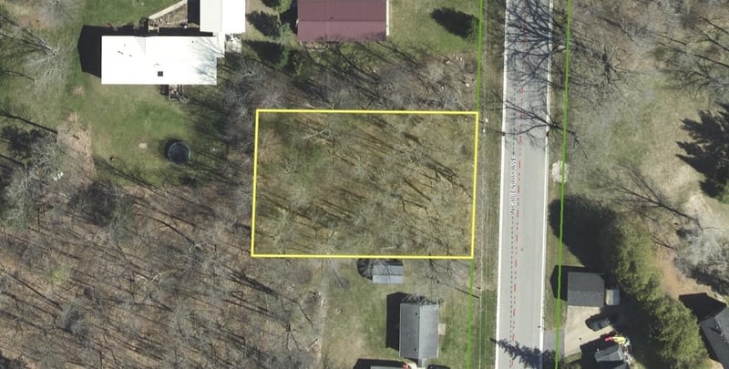 N Green Bay Ave, Gillett, WI 54124