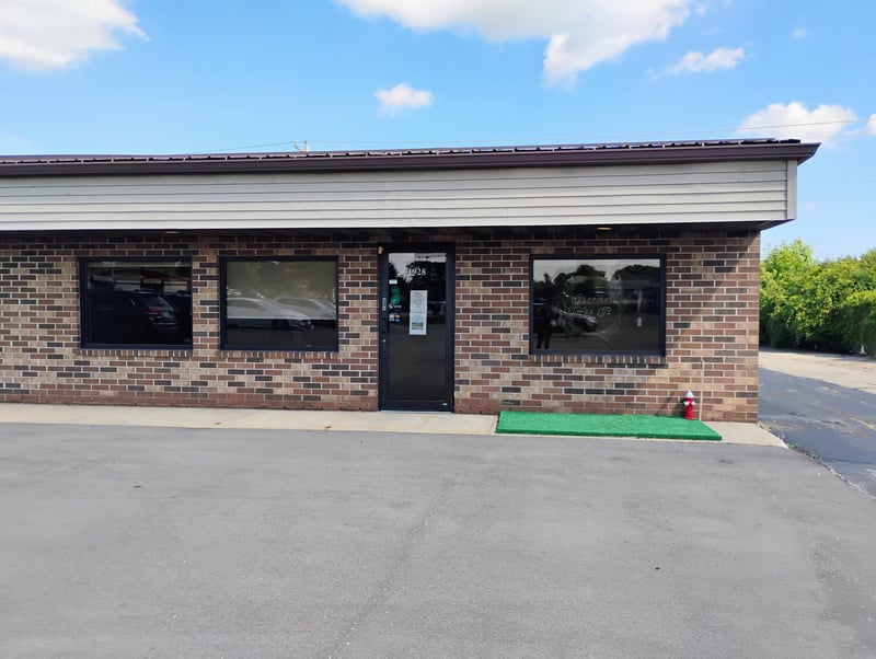 1928 S Washburn St, Oshkosh, WI 54904