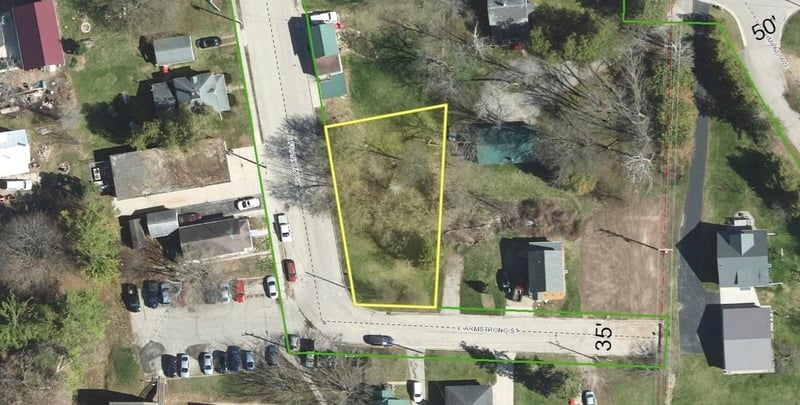 108 S Franklin St #12, Gillett, WI 54124