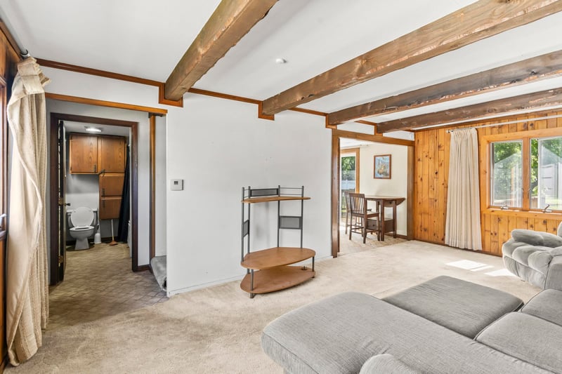 416 Robbins St, Seymour, WI 54165