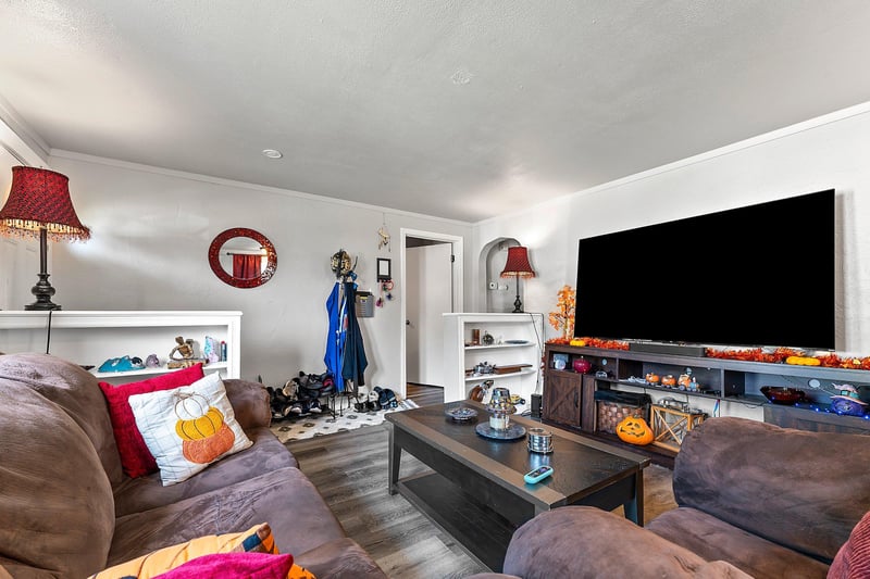 1518 Elm St, Green Bay, WI 54302
