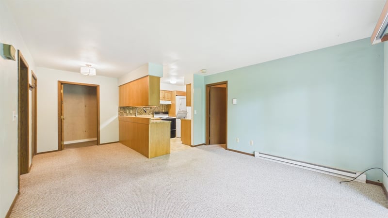 1 Altendorf Pl #8, Kaukauna, WI 54130