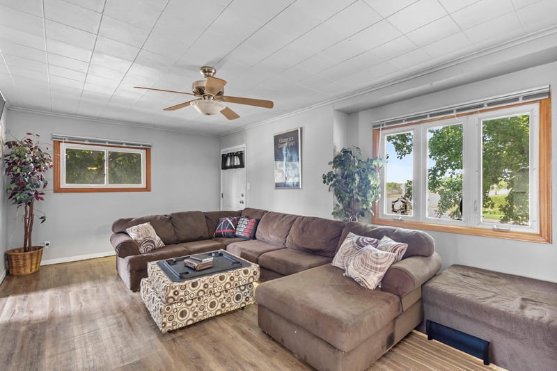 1222 Knapp St, Oshkosh, WI 54902
