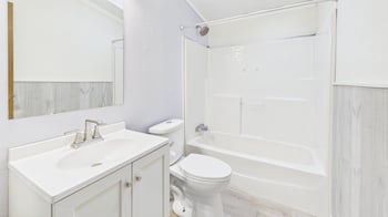 813 Posey Ct, Green Bay, WI 54313