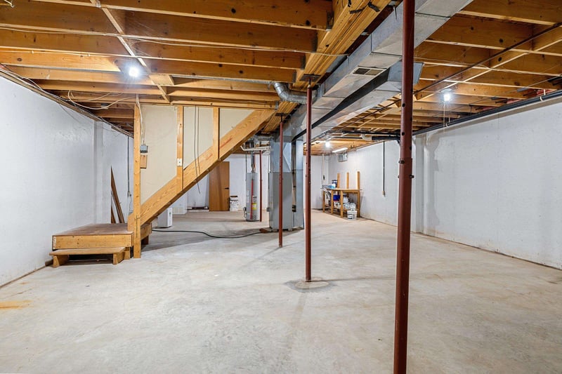 816 Smith St, Green Bay, WI 54302