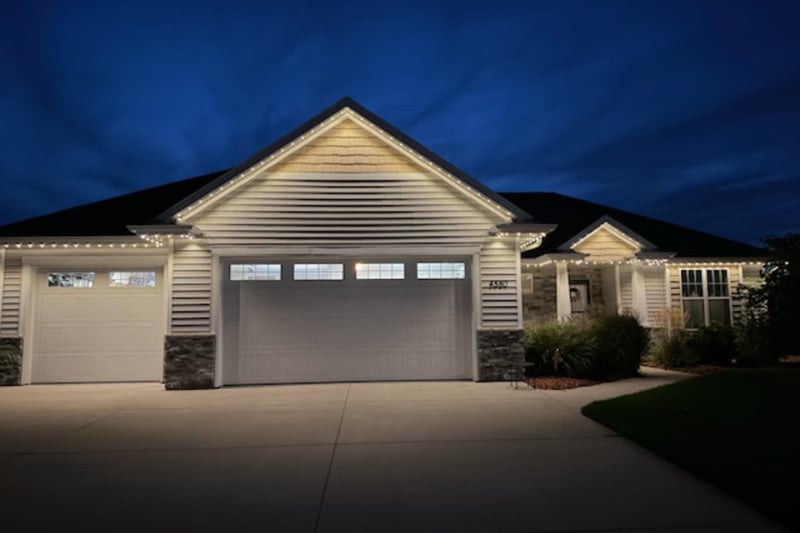 4580 Stillmeadow Cir, De Pere, WI 54115