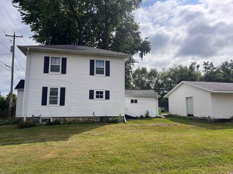 5283 Hwy Ii, Larsen, WI 54947