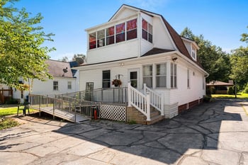 1331 Porlier St, Green Bay, WI 54301-3332
