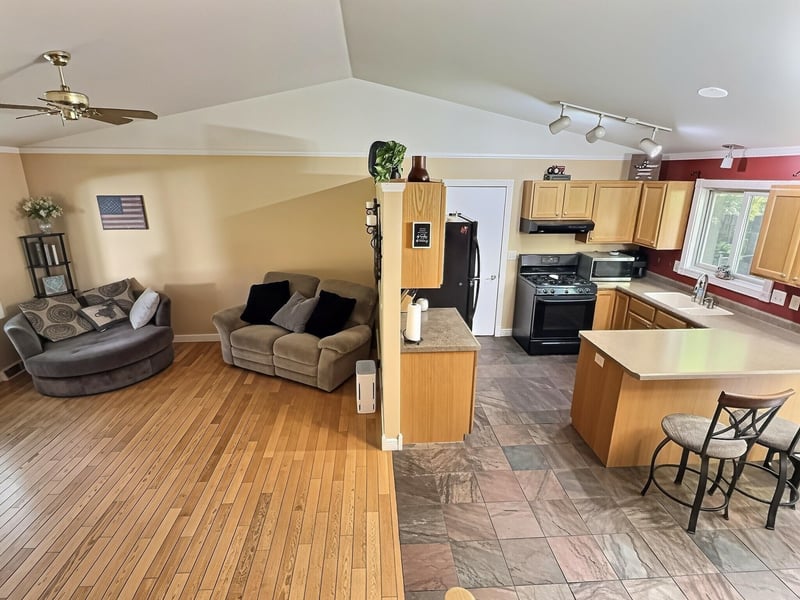 3850 Harvest Ct, Oshkosh, WI 54901