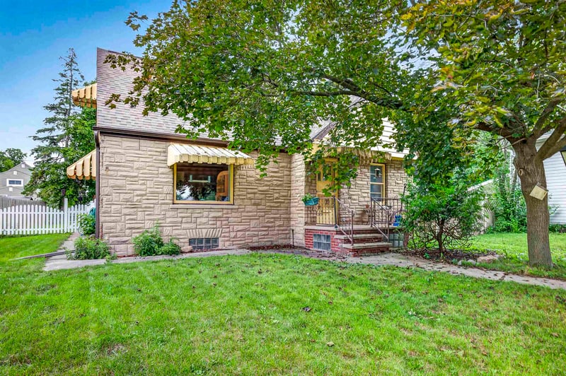 420 Klein St, Kaukauna, WI 54130