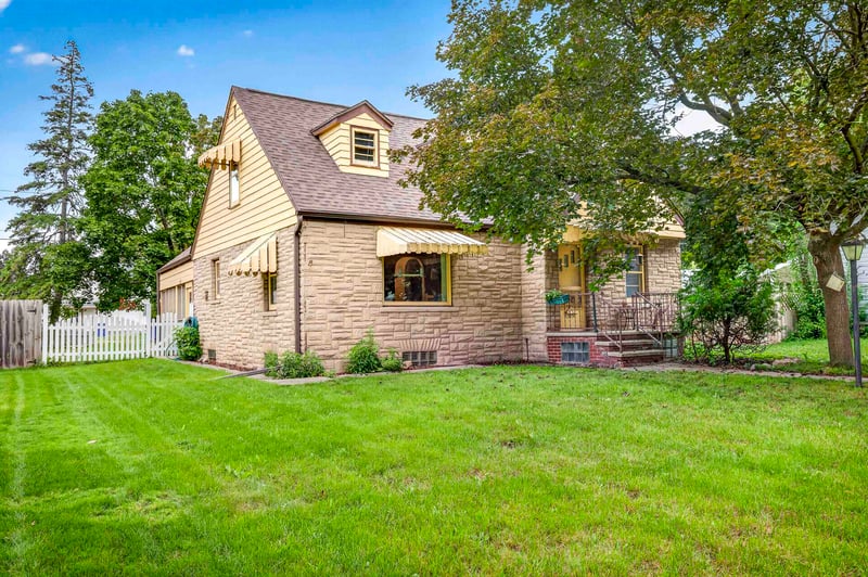 420 Klein St, Kaukauna, WI 54130