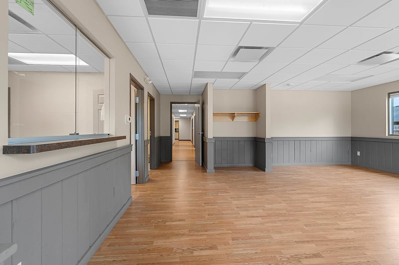 N5367 Mayflower Rd, Shiocton, WI 54170