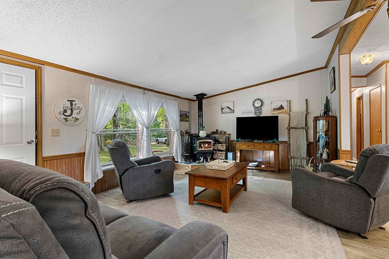 17624 Birchwood Ln, Townsend, WI 54175
