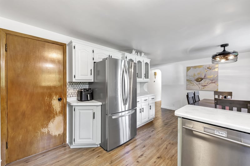 423 Bader St, Green Bay, WI 54302