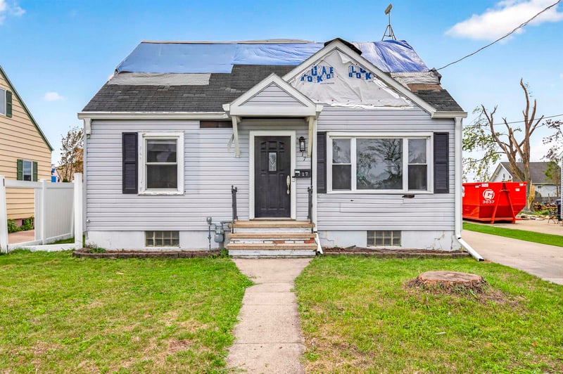 717 5th St, Menasha, WI 54952-2803