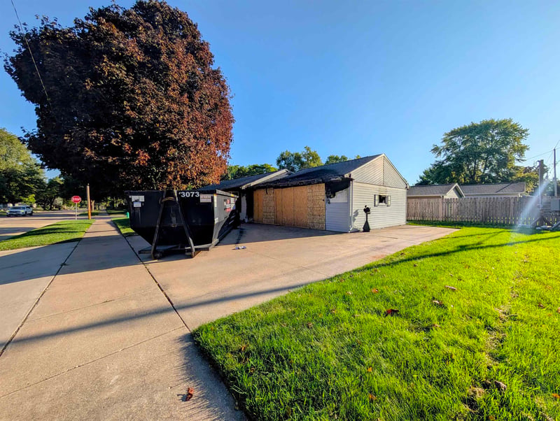 2500 S Kernan Ave, Appleton, WI 54915