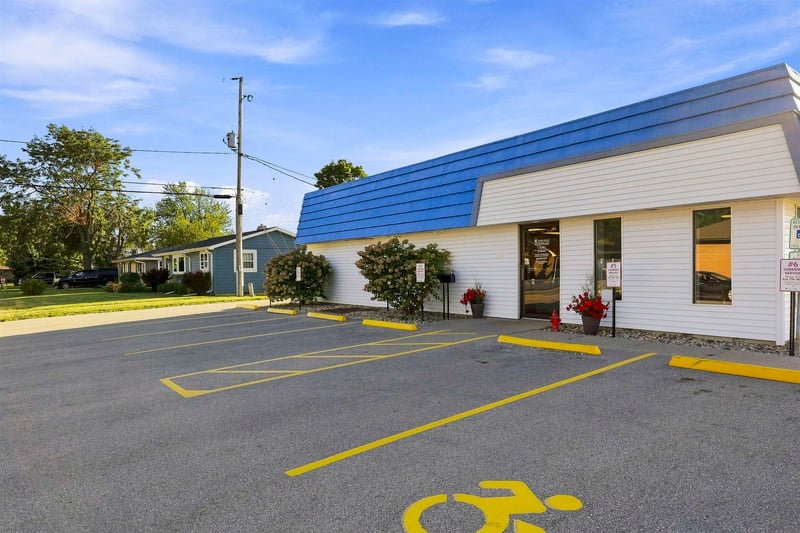 1001 W Northland Ave, Appleton, WI 54914