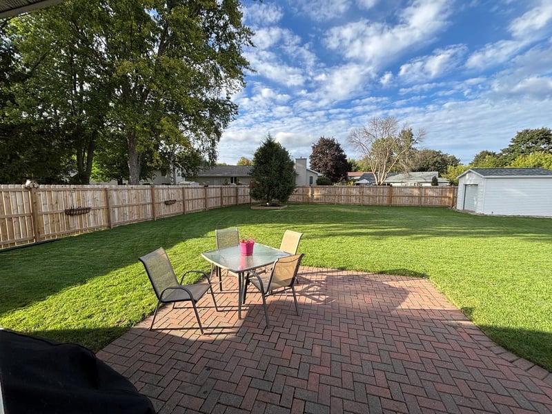 532 Willow Dr, Kaukauna, WI 54130-3048