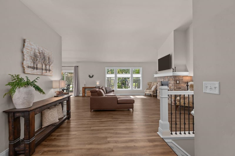 W6591 Ethan Dr, Appleton, WI 54915