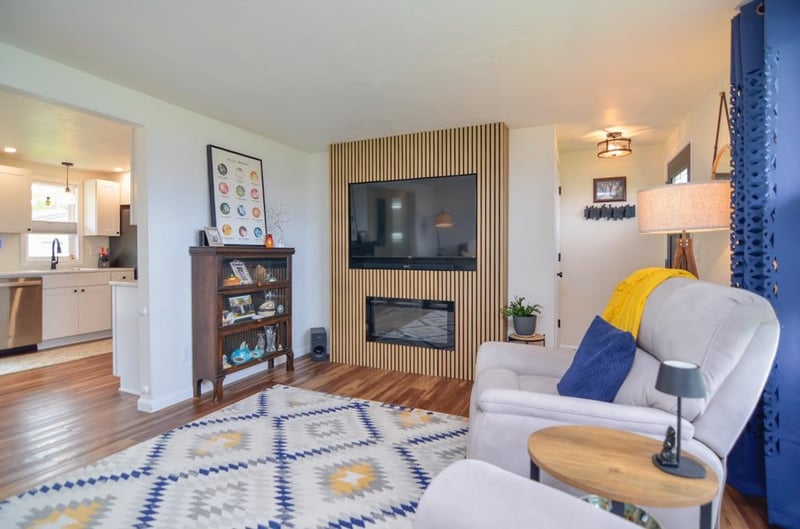 2713 Packerland Dr, Green Bay, WI 54313-6109