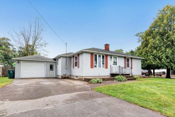 1853 Glenview Ave, Green Bay, WI 54303