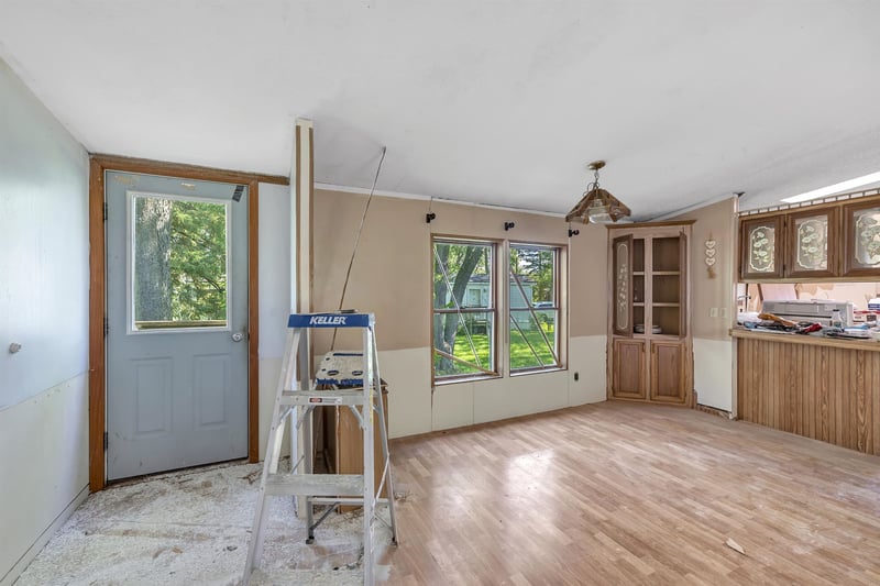W5364 State Highway 22, Shawano, WI 54166