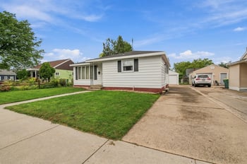 1619 Harold St, Green Bay, WI 54302