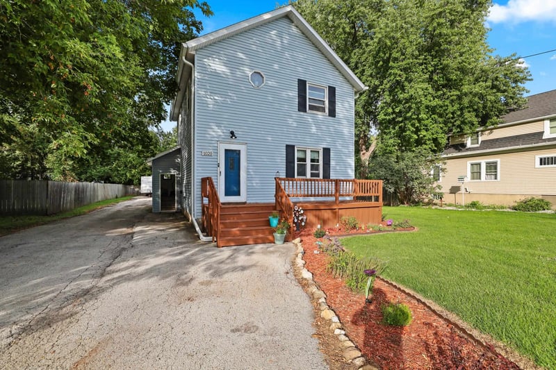 1020 Dousman St, Green Bay, WI 54303-3004