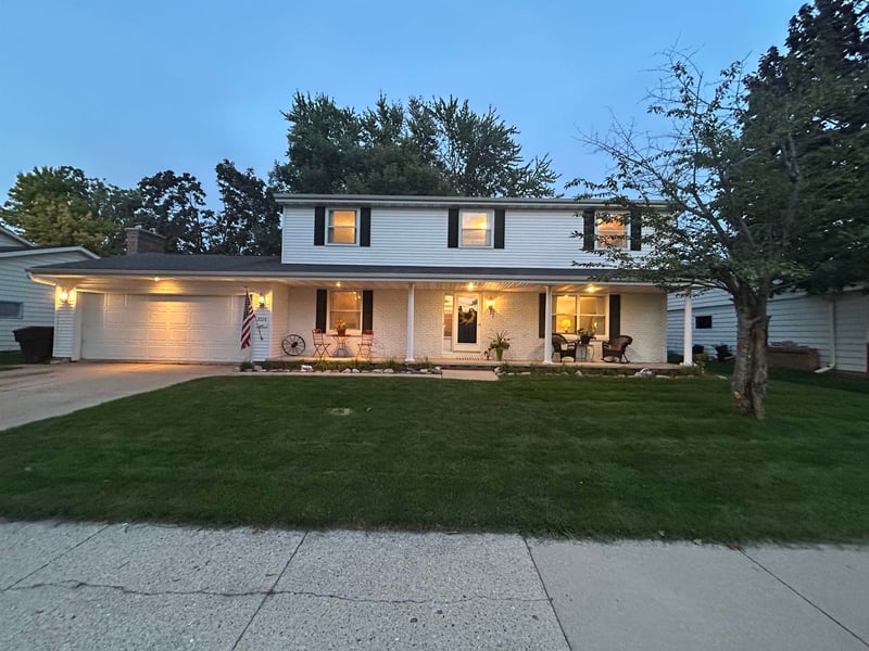 2024 N Eugene St, Appleton, WI 54914-2246