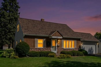 1266 Shadow Ln, Green Bay, WI 54304-3943