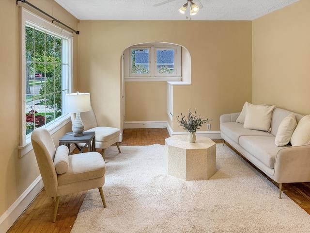 1127 W Elsie St, Appleton, WI 54914