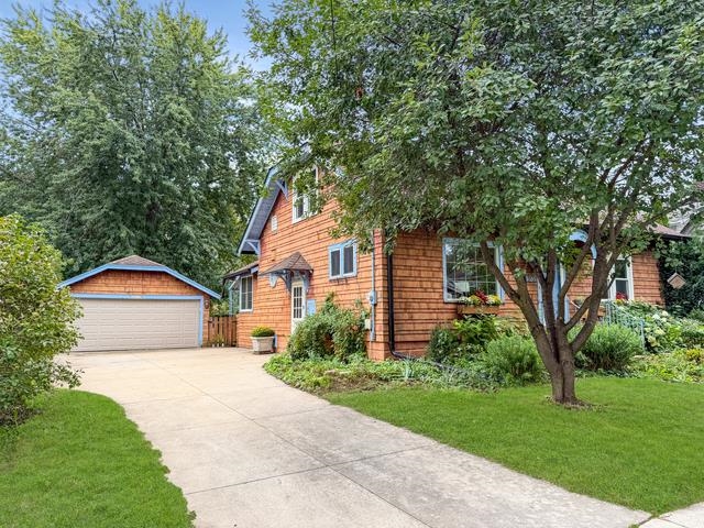 1127 W Elsie St, Appleton, WI 54914