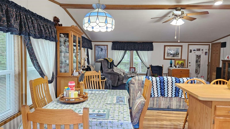 W4965 N Pathfinder Cir, Shawano, WI 54166
