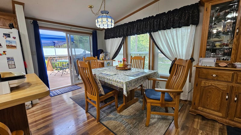 W4965 N Pathfinder Cir, Shawano, WI 54166