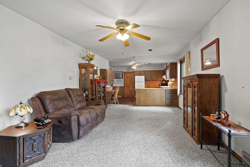 705 E Lieg Ave, Shawano, WI 54166