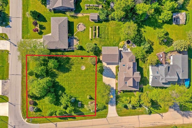 N7568 Lower Cliff Rd, Sherwood, WI 54169