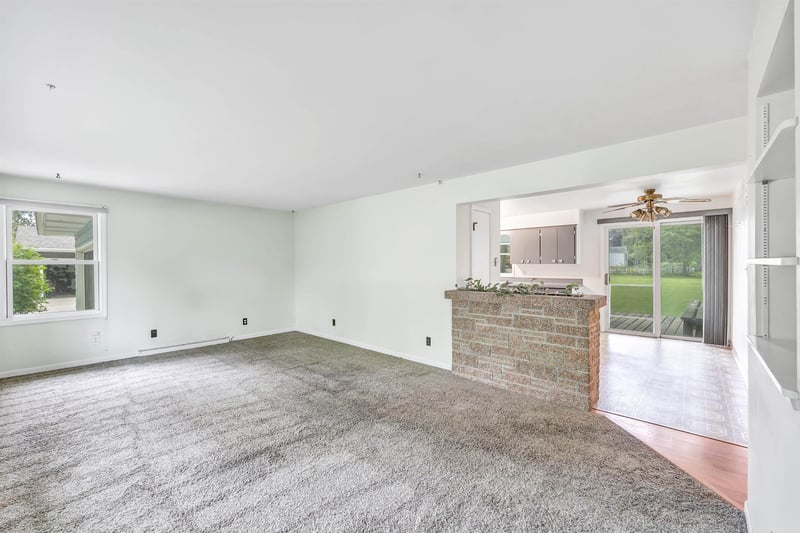 3235 N Morrison St, Appleton, WI 54911