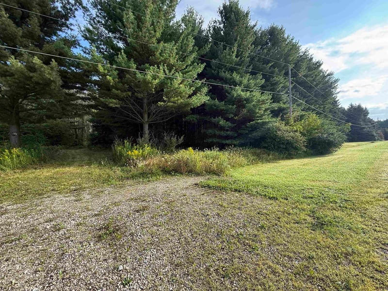 444 Oakridge Dr #1, Hobart, WI 54155