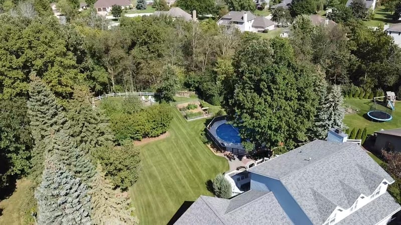 2967 Mayflower Rd, Green Bay, WI 54311
