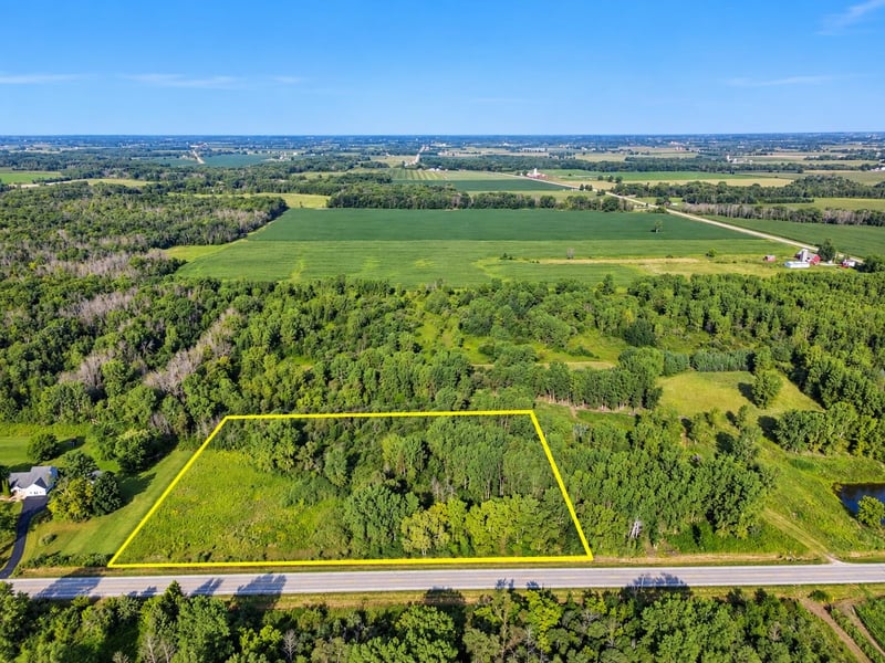 N9155 County Rd U, Seymour, WI 54165
