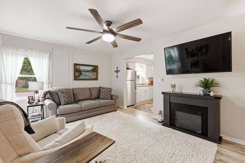 731 E Roosevelt St, Appleton, WI 54911