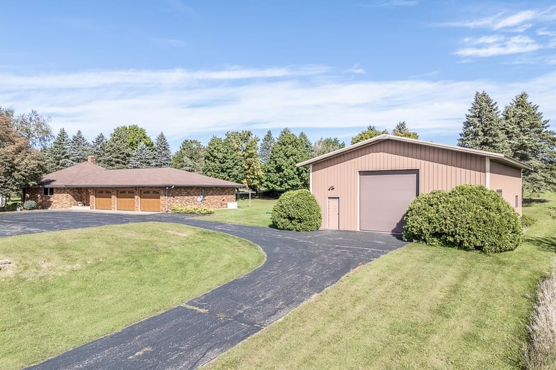 N972 Us Highway 45, Fremont, WI 54940-9522