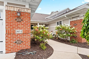 2617 Bay Harbor Cir #2, Green Bay, WI 54304