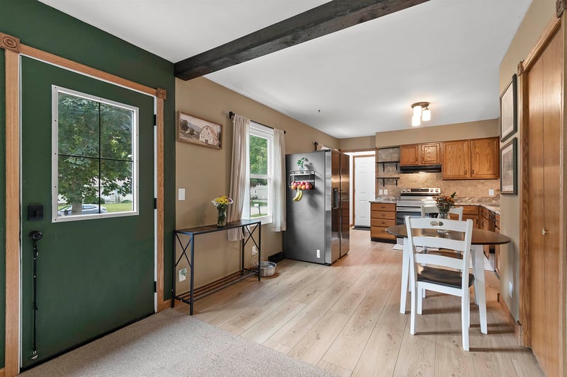 420 S Milwaukee Ave, Oconto Falls, WI 54154
